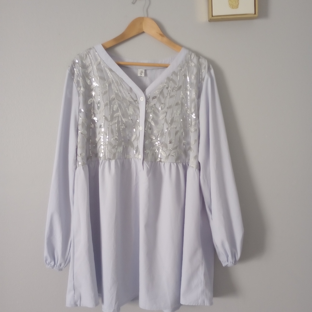 Blouse Tunic FLYCURVY Size 3XL Empire Waist Lavender  Sequin Embroidery  NEW